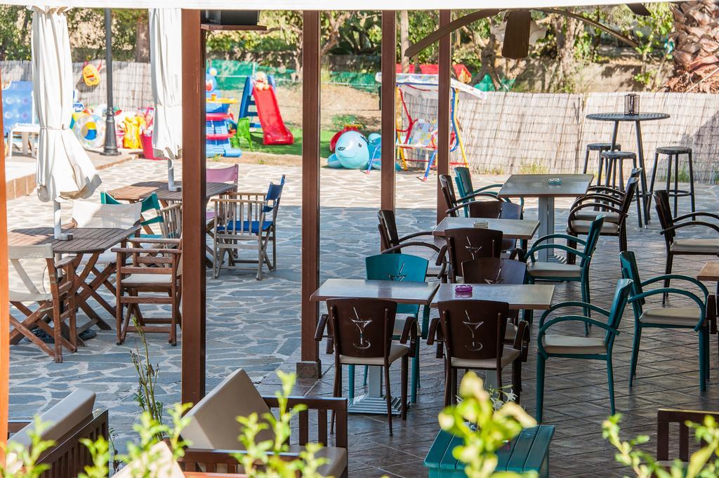 Zante Nest Studios & Apartments アリカナス エクステリア 写真